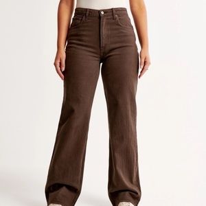 Abercrombie High Rise 90s Relaxed Jean in Dark Brown